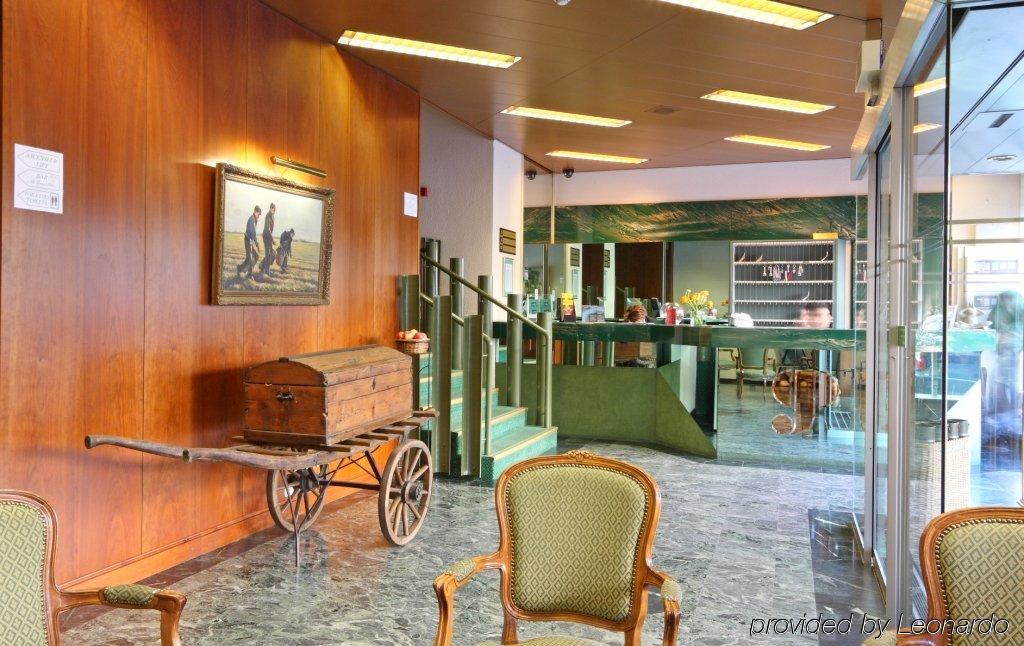 Ibis Geneve Centre Nations Hotell Exteriör bild